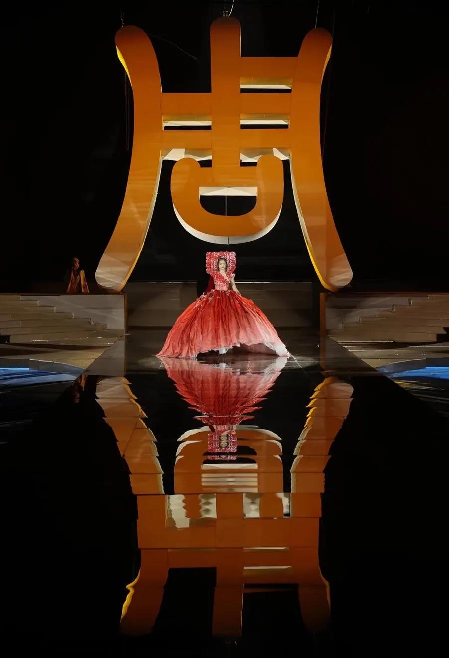舞台灯光